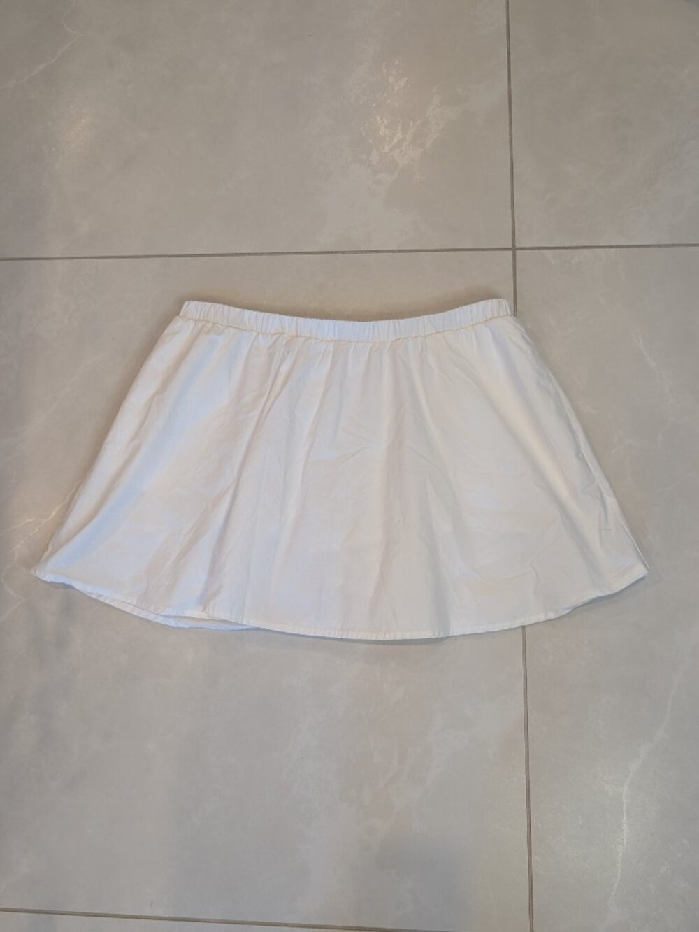 Garage White Mini Skort Size Large
